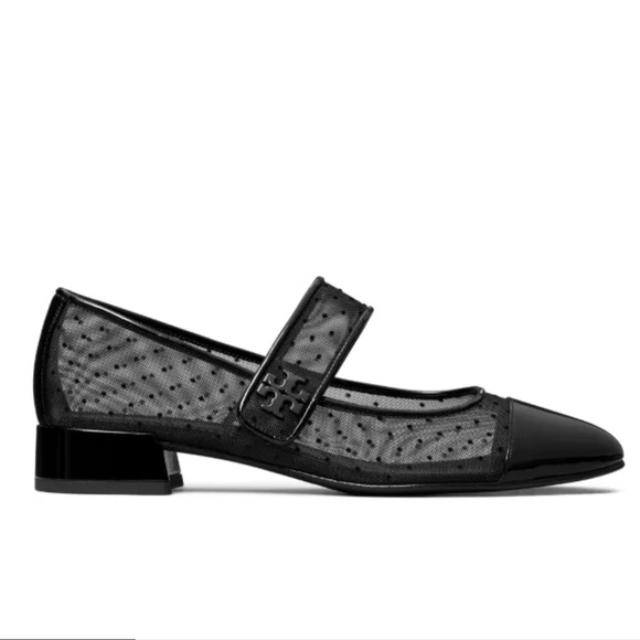 Tory Burch Cap- Ton Mary Jane Heel Ballet 25 MM/ Polka Dot Mesh/Patent Black.